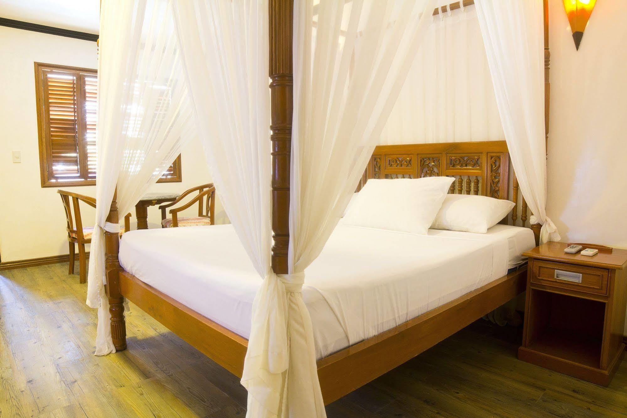 Resort Boracay Champ 3*